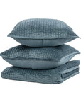 Bari - Velvet Quilt Set