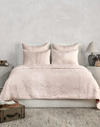 Bari - Velvet Quilt Set
