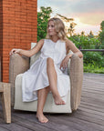 Sunset - Outdoor Swivel Lounge Chair - Oatmeal / Oyster White