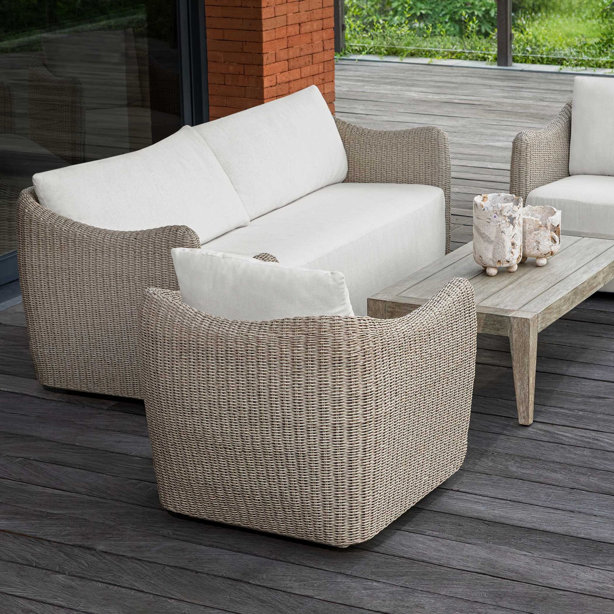Sunset - Wicker Outdoor Sofa - Oatmeal / Oyster White