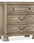 Castella - 3-Drawer Nightstand