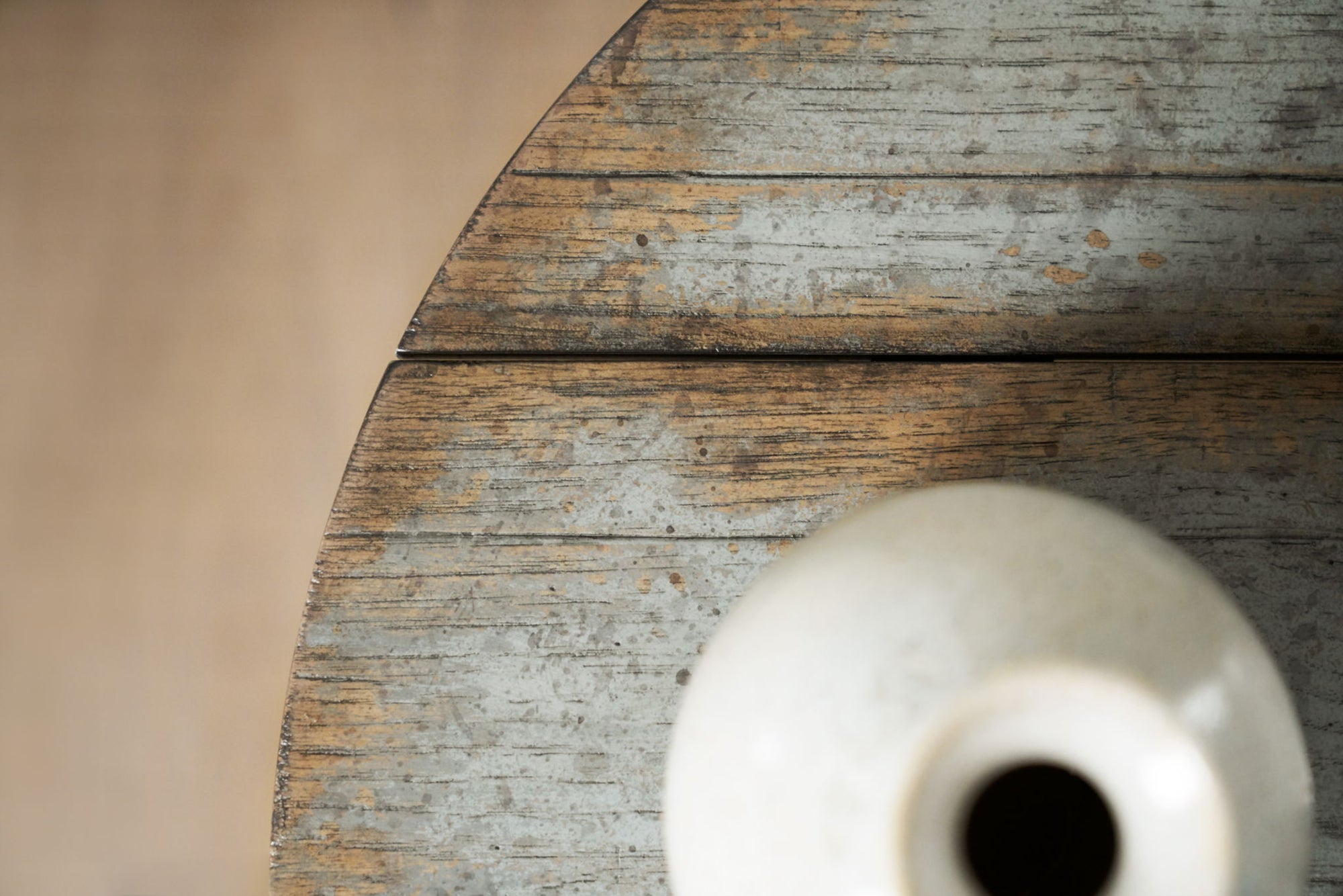 La Grange - Prause Gate Leg Round Table