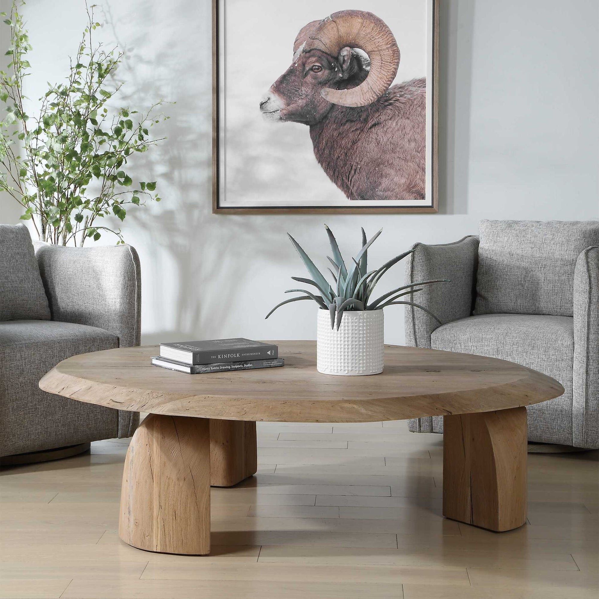 Tiernan - Reclaimed Oak Round Coffee Table - Woodtone