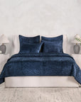 Bari - Velvet Quilt Collection