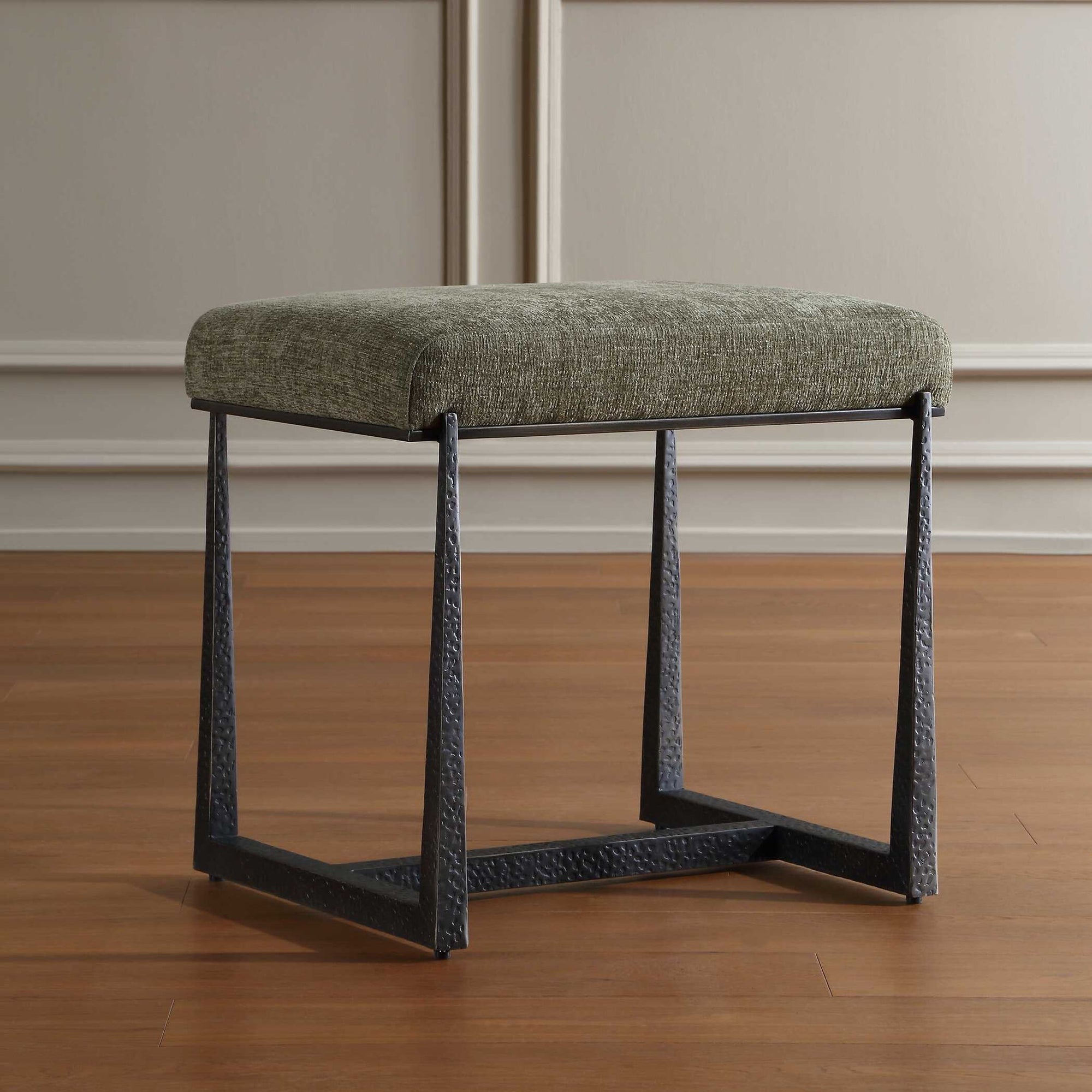 Midas - Small Bench - Bronze / Green