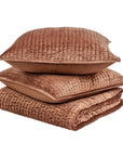 Bari - Velvet Quilt Set